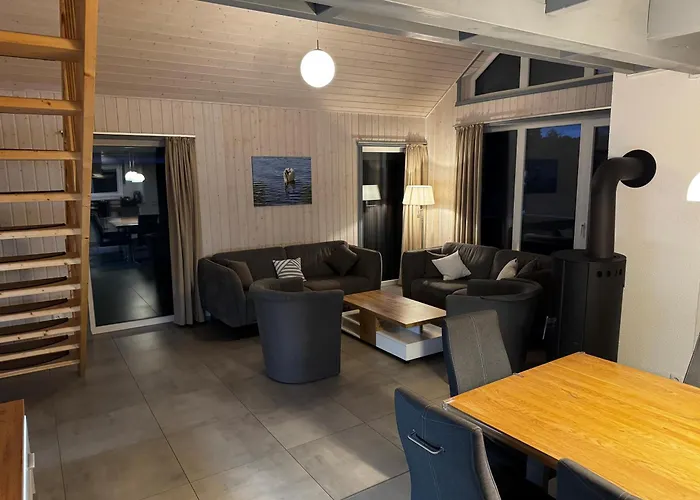 Ferienhaus Schwan 308